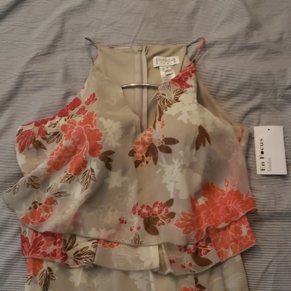 En Focus Studio Tan Floral Dress